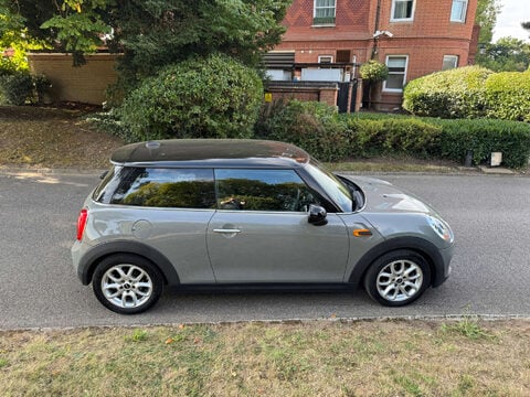 Mini Hatch 1.5 Cooper 3dr 14