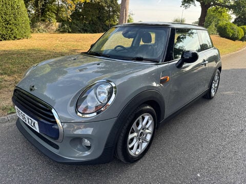 Mini Hatch 1.5 Cooper 3dr 1