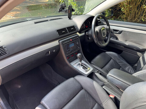 Audi A4 2.0 A4 Avant S Line TDI Auto 5dr 11