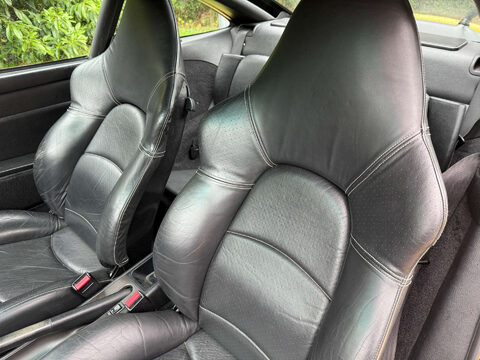 Porsche 911 3.6 911 Targa 2dr 11