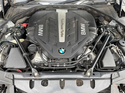 BMW 7 Series M Sport Saloon Automatic 37