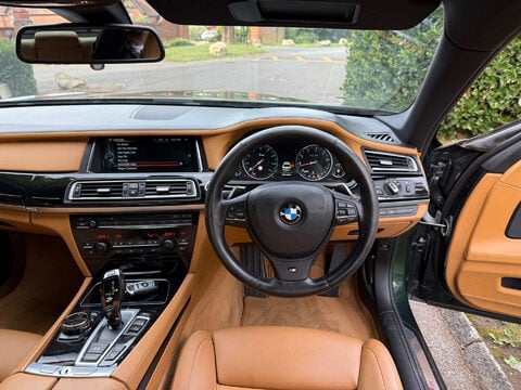BMW 7 Series 4.4 750i M Sport Auto 4dr 15