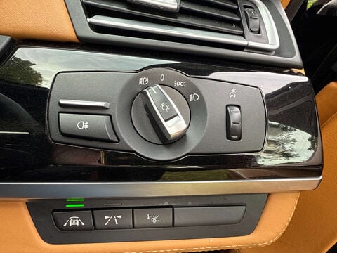 BMW 7 Series 4.4 750i M Sport Auto 4dr 29