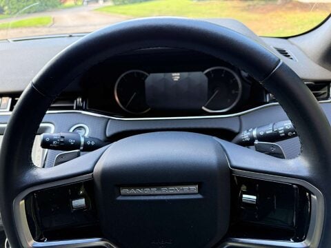 Land Rover Range Rover Evoque 2.0 Range Rover Evoque R-Dynamic S MHEV Auto 4WD 5dr 9