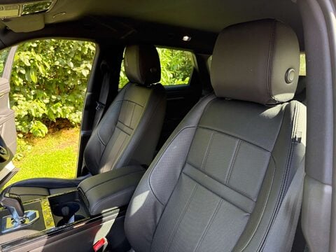 Land Rover Range Rover Evoque 2.0 Range Rover Evoque R-Dynamic S MHEV Auto 4WD 5dr 12