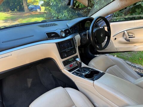 Maserati Granturismo 4.7 GranTurismo S Auto 2dr 9