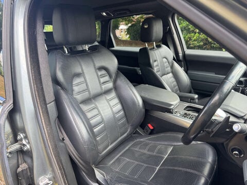 Land Rover Range Rover Sport 3.0 Range Rover Sport Autobiography Dynamic SDV6 Auto 4WD 5dr 9