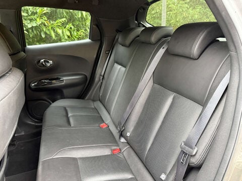 Nissan Juke 1.6 Juke Tekna CVT 5dr 11