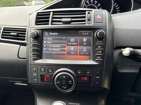 Toyota Verso 1.8 Verso Design TSS Valvematic CVT 5dr 8