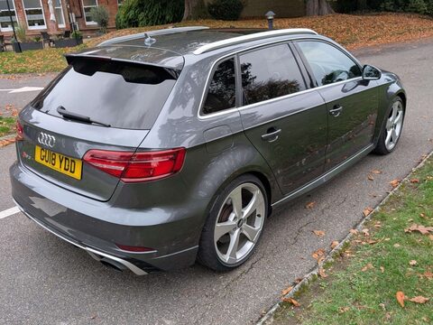 Audi A3 2.5 RS 3 Sportback TFSI Quattro Semi-Auto 4WD 5dr 2