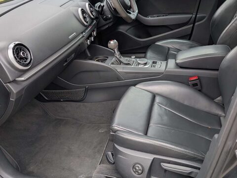 Audi A3 2.5 RS 3 Sportback TFSI Quattro Semi-Auto 4WD 5dr 7