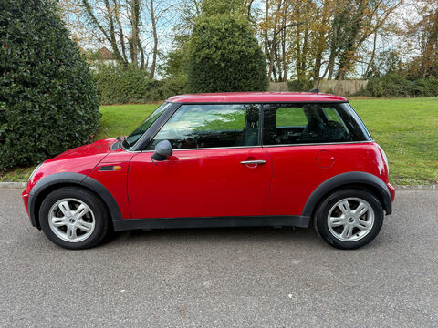 Mini Hatch 1.6 One 3dr 4