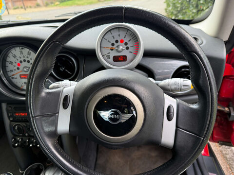 Mini Hatch 1.6 One 3dr 10