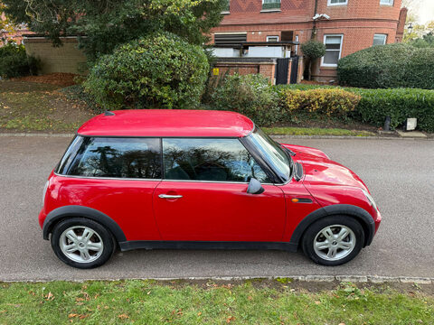Mini Hatch 1.6 One 3dr 6
