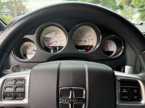 Dodge Challenger 3.6 V6 PETROL 11