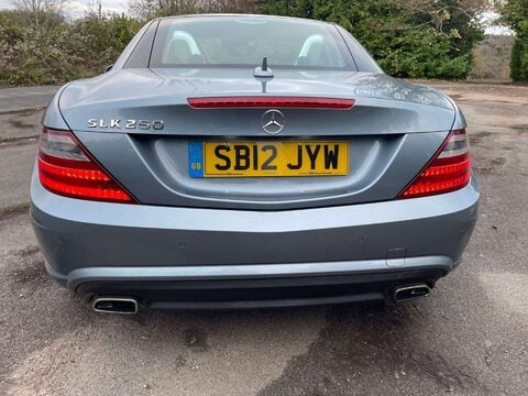 Mercedes-Benz SLK 1.8 SLK 250 AMG Sport BlueEfficiency Auto 2dr 6