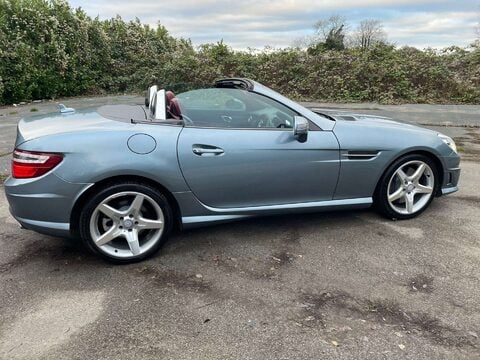 Mercedes-Benz SLK 1.8 SLK 250 AMG Sport BlueEfficiency Auto 2dr 13