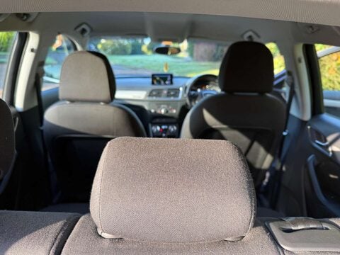 Audi Q3 2.0 Q3 SE TFSI Quattro 4WD 5dr 14