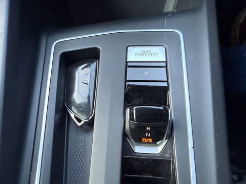 Volkswagen Golf 1.5 Golf Life eTSI Semi-Auto 5dr 16