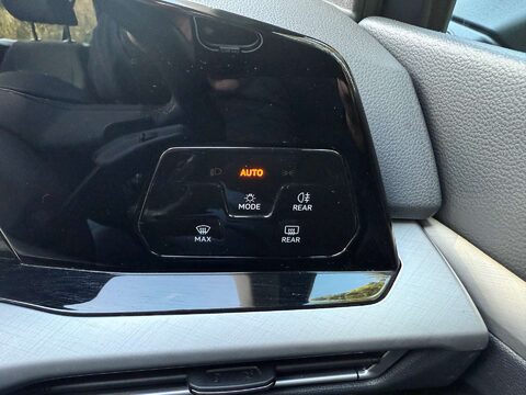 Volkswagen Golf 1.5 Golf Life eTSI Semi-Auto 5dr 19