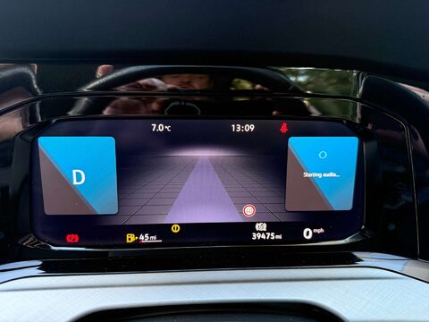 Volkswagen Golf 1.5 Golf Life eTSI Semi-Auto 5dr 14