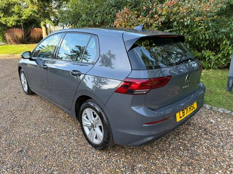 Volkswagen Golf 1.5 Golf Life eTSI Semi-Auto 5dr 6