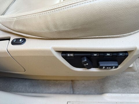 Land Rover Freelander 2.2 Freelander HSE TD4 Auto 4WD 5dr 16