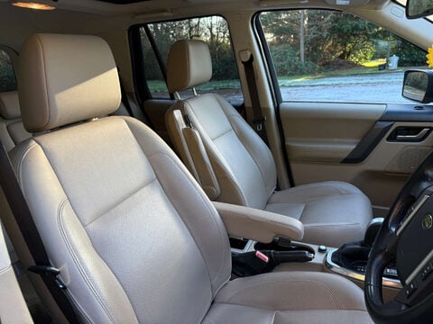 Land Rover Freelander 2.2 Freelander HSE TD4 Auto 4WD 5dr 14