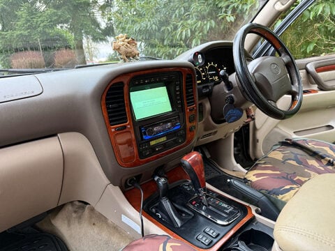 Toyota Land Cruiser Amazon 4.7 VX SUV 5dr Petrol Automatic (405 g/km, 232 bhp) 19