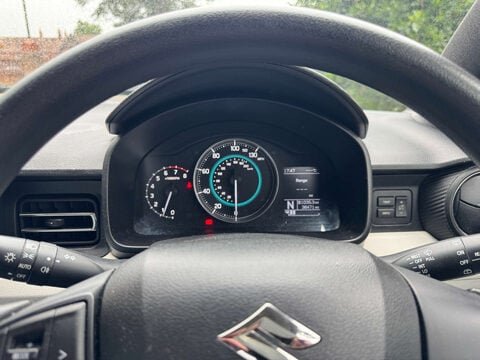 Suzuki Ignis 1.2 Ignis SZ-T DualJet Auto 5dr 21