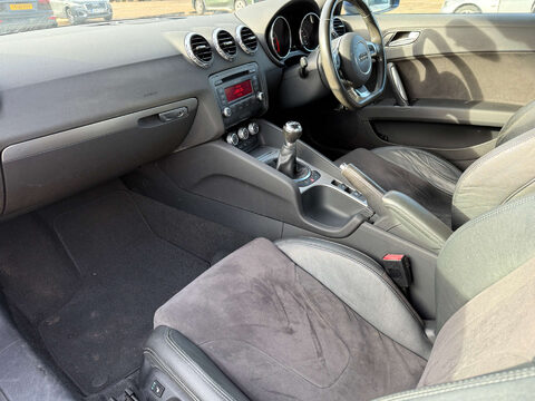 Audi TT 1.8 TT Sport TFSI 2dr 8