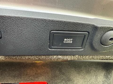 Bentley Continental 6.0 Continental GT Auto 4WD 2dr 25