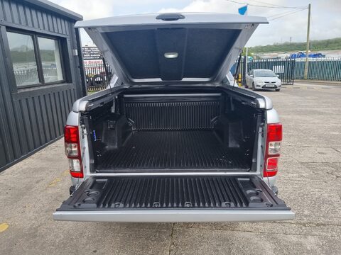 Ford Ranger WILDTRAK 4X4 DCB TDCI 8