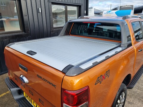 Ford Ranger WILDTRAK 4X4 DCB TDCI 8