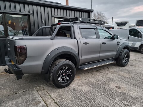 Ford Ranger LIMITED 4X4 DCB TDCI 5