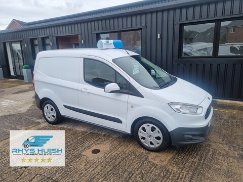 Ford Transit Courier TREND TDCI 1