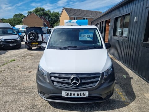 Mercedes-Benz Vito 111 CDI 2