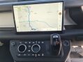 Land Rover Defender X-DYNAMIC HSE MHEV 17