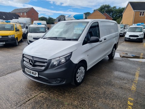 Mercedes-Benz Vito 111 CDI 3