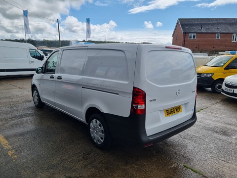 Mercedes-Benz Vito 111 CDI 4