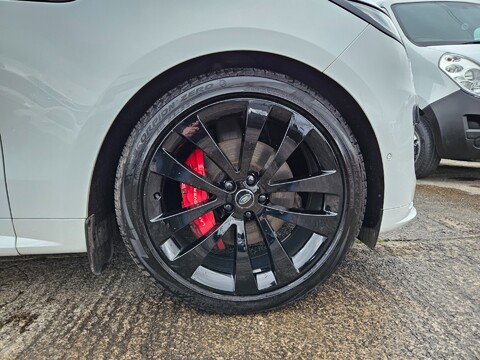 Land Rover Range Rover Sport DYNAMIC SE MHEV 18