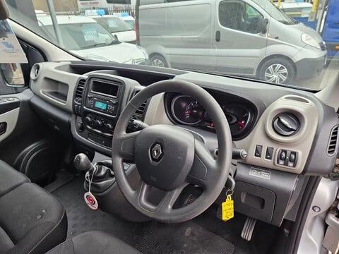 Renault Trafic SL27 BUSINESS PLUS ENERGY DCI 8