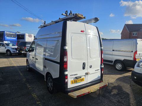 Vauxhall Vivaro L1H2 2900 CDTI BITURBO S/S 4