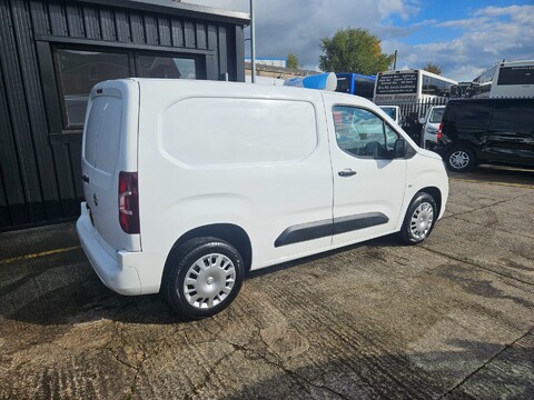 Vauxhall Combo L1H1 2300 SPORTIVE S/S 6