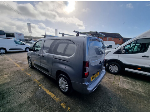 Vauxhall Combo L2H1 2300 SPORTIVE S/S 3