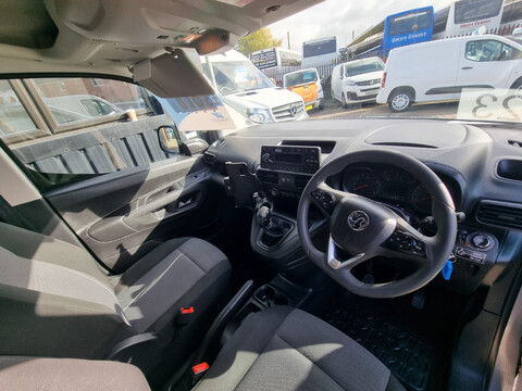 Vauxhall Combo L2H1 2300 SPORTIVE S/S 8