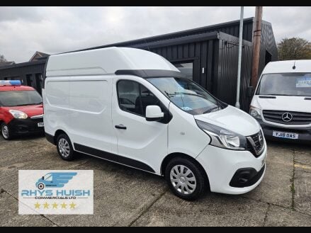 Nissan NV300 DCI TEKNA L2H2 P/V