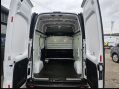 Nissan NV300 DCI TEKNA L2H2 P/V 9