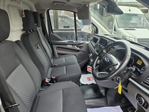 Ford Transit Custom 300 TREND P/V ECOBLUE 10