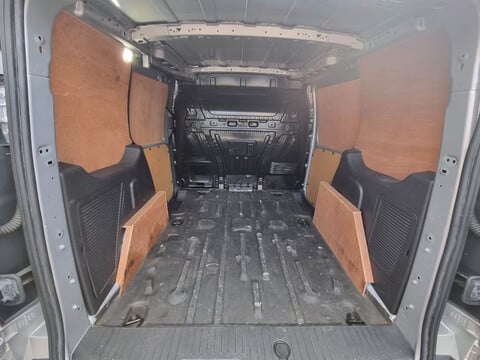 Ford Transit Connect 200 LIMITED P/V 8